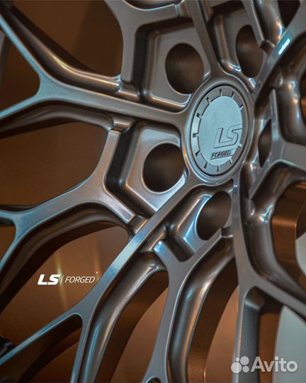Кованые диски LS Forged R20 5x114.3 Kia Sorento