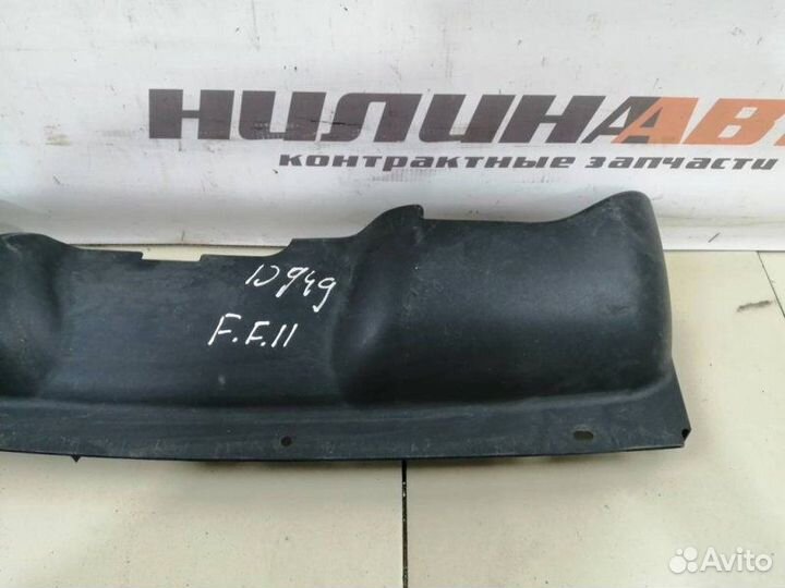Накладка передней панели Ford Focus 2 1.8 2009