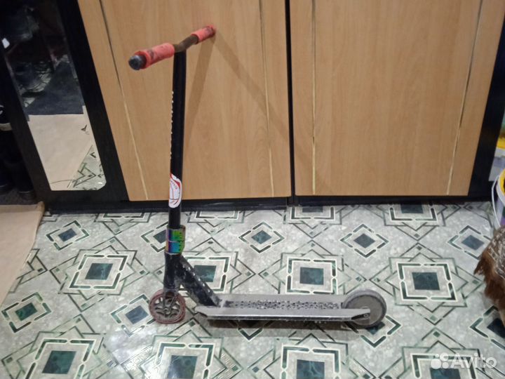 Трюковой самокат парк