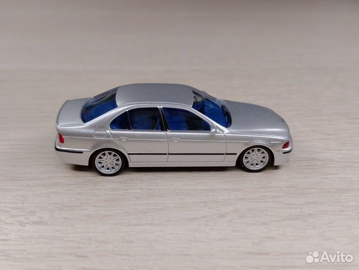 A31.4) BMW 5er E39 (1995-2004) серебро