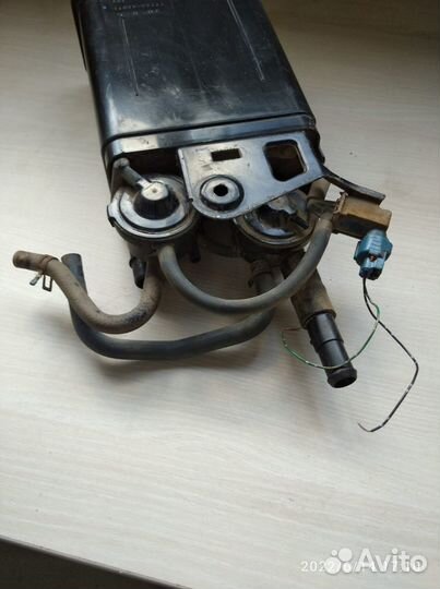 Абсорбер бензобака Toyota RAV4 2000-2005