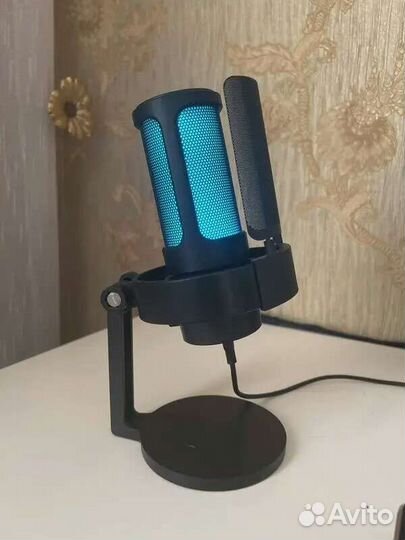 Микрофон Fifine A8 черный новый