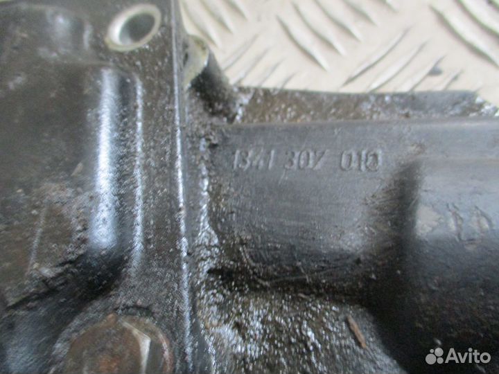 Кулиса кпп ZF 1341307010