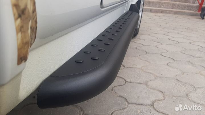 Пороги Нива 2121, Черные Эксклюзив