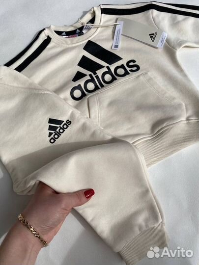 Костюм adidas детский новый 92,98,104,110,116