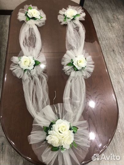 Свадебные украшения на машины