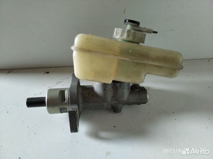 Главный тормозной цилиндр Bmw 3 Series E36