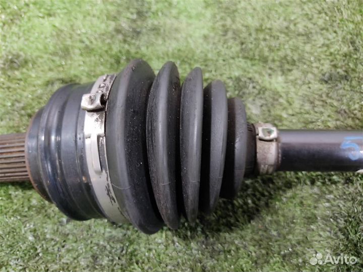 Привод передний левый BMW X3 (E83) 2004