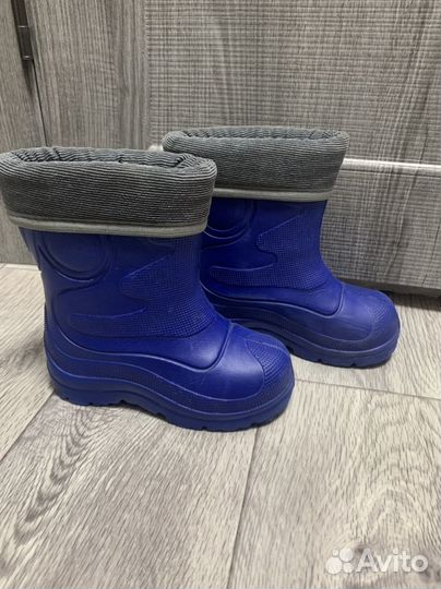 Детские резиновые сапоги