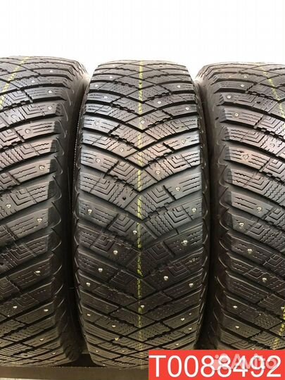 Goodyear UltraGrip Ice Arctic SUV 225/65 R17 100R