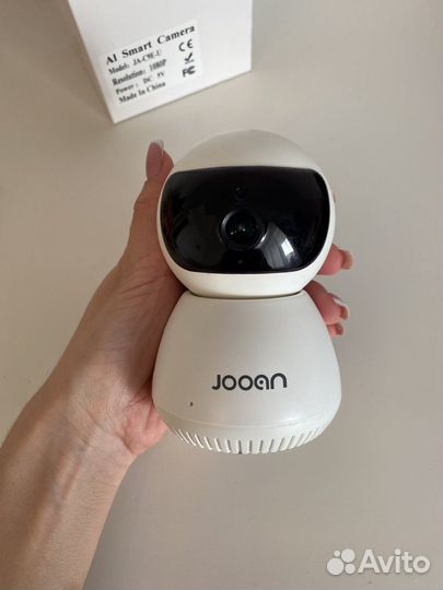 Смарт камера видеоняня поворотная