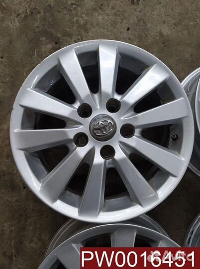 Диски R15 Toyota Camry Б/у Литые