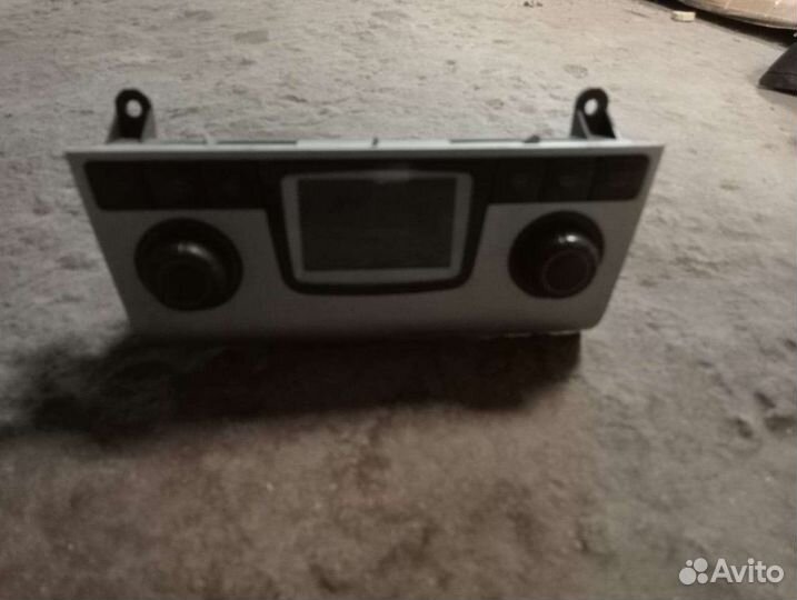 Блок управления печкой Chery Fora