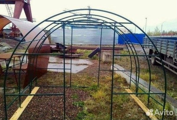 Теплица из поликарбоната