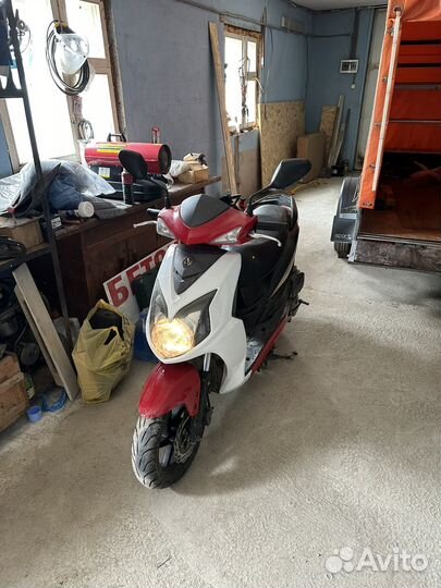 Скутер sym jet-4-125