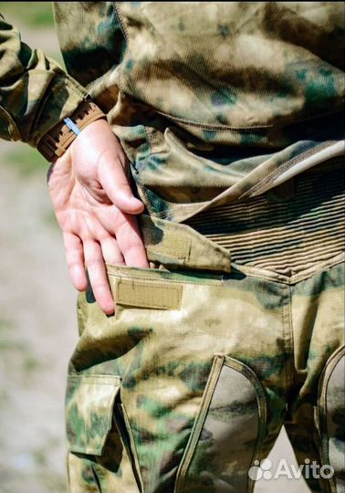 Тактический боевой костюм