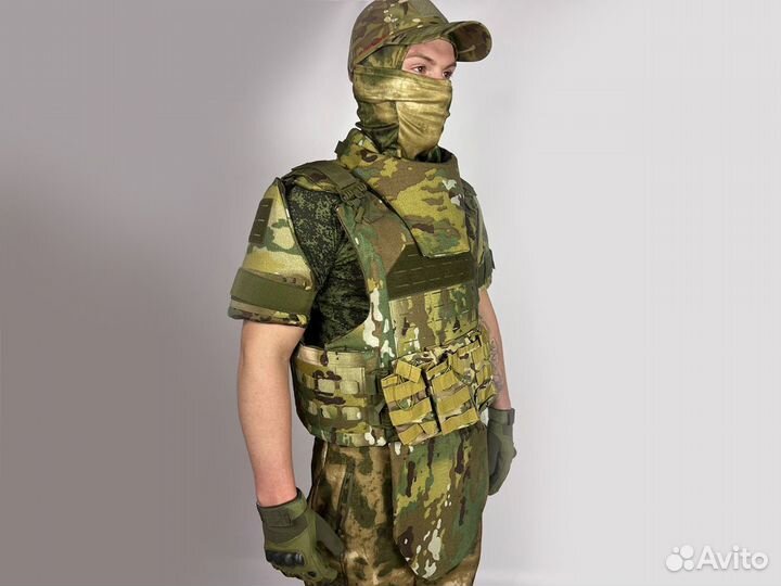 Бронежилет комплектный