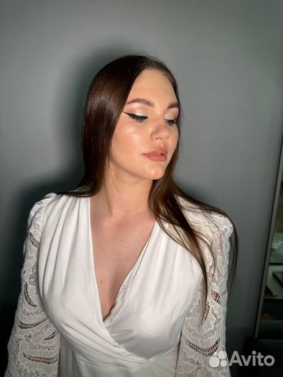Модель на макияж свадебный и стрелки 14.10,15.10