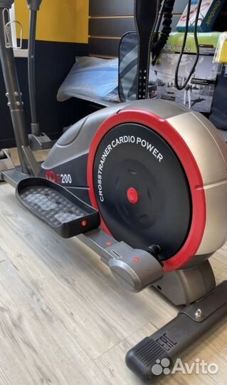 Эллиптический тренажер CardioPower E244