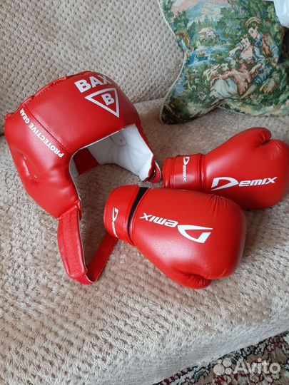 Боксерские перчатки