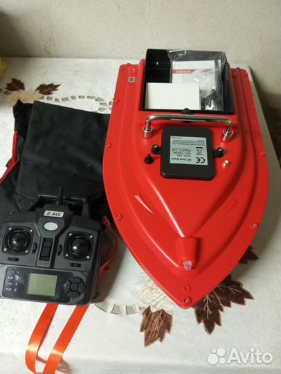 Прикормочий кораблик с GPS