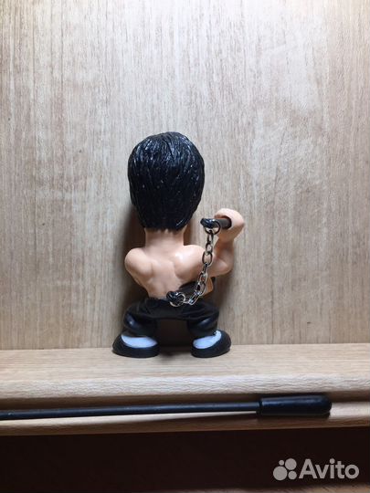 Фигурка Брюса Ли