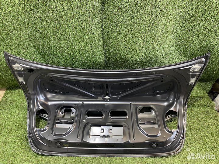 Крышка (дверь) багажника BMW 3 E90 дорест