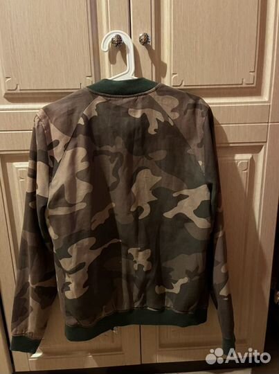 Ветровка / Куртка Мужская Pull & Bear