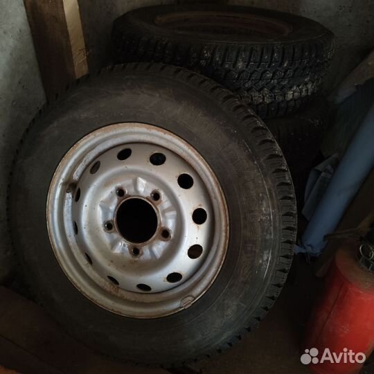 Колеса на ниву r16 зима