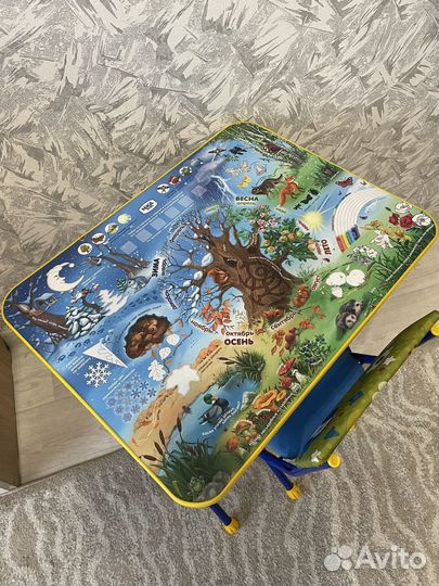 Столик детский письменный/игровой