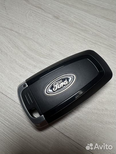 Ключ Ford Explorer 902 mhz