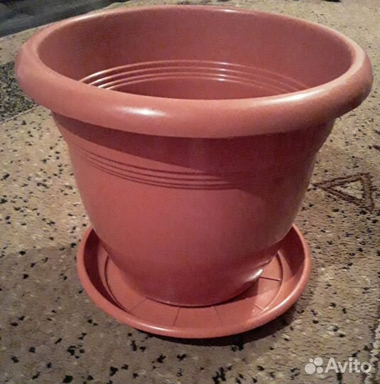 Цветочный горшок