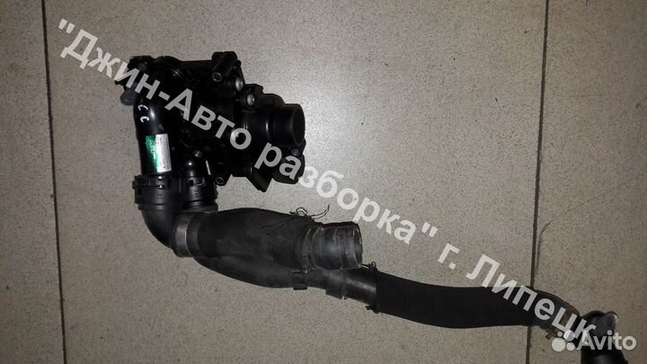 Помпа водяная с корпусом Passat CC пассат цц 2.0