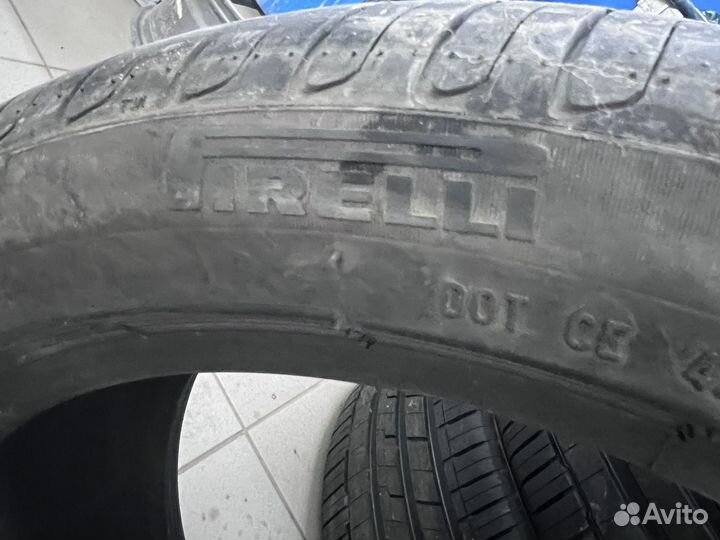 Pirelli Chrono 255/40 R18