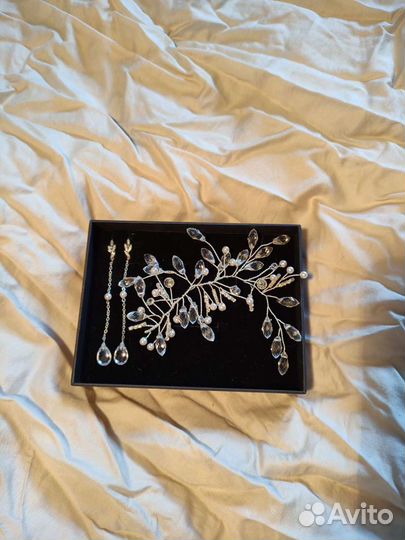 Свадебное украшение, веточка в волосы и серьги