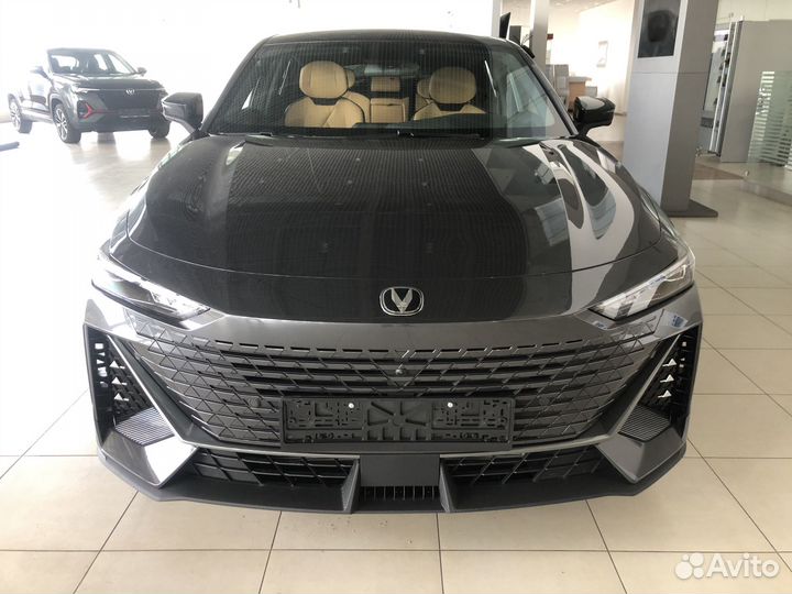 Changan UNI-V 1.5 AMT, 2022