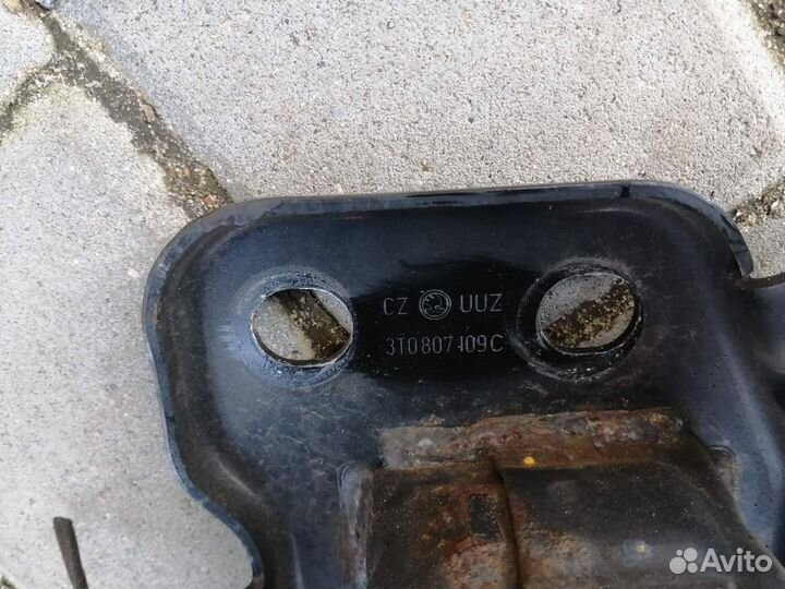 Усилитель Переднего бампера Шкода Суперб 2