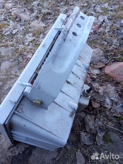 Прожектор уличный