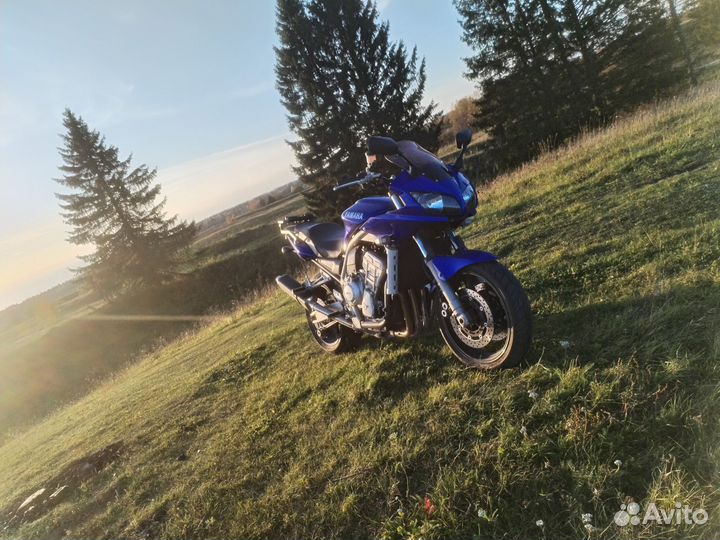 Yamaha fzs 1000