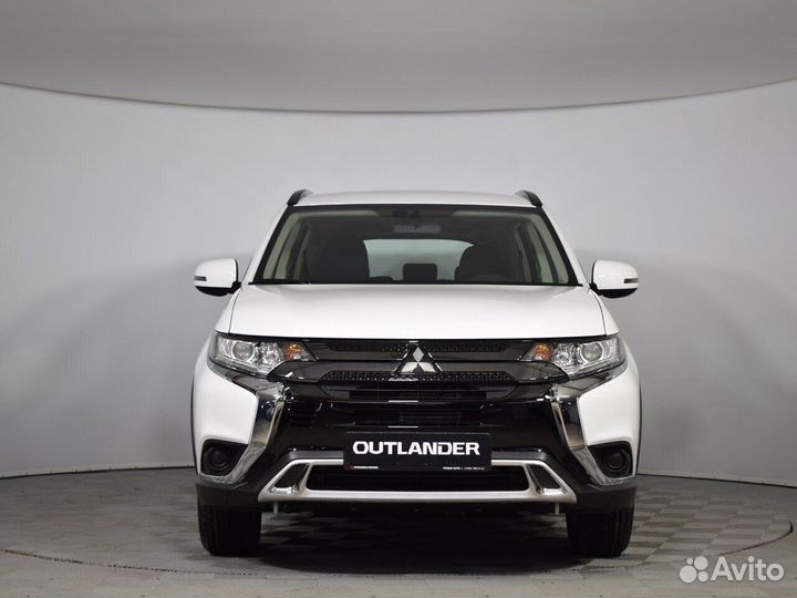 Mitsubishi Outlander 2 CVT, 2022