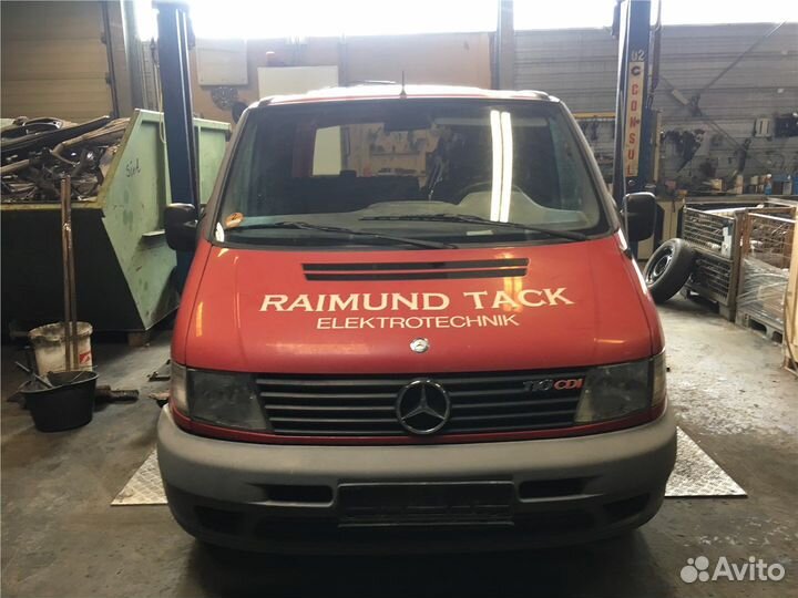 Разбор на запчасти Mercedes Vito W638