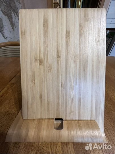 Подставка под телефон