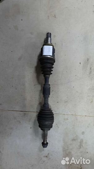 Привод левый правый Toyota avensis 250