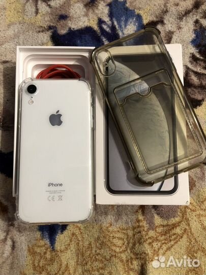 iPhone Xr, 64 ГБ