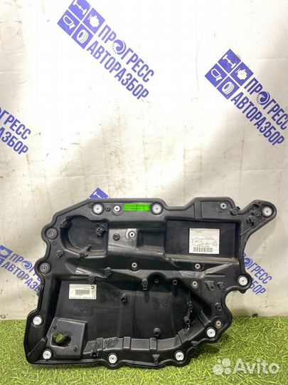 Шумоизоляция задняя правая Bmw 750I седан 4.8