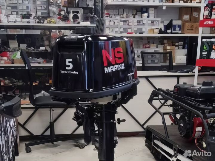 Лодочный мотор Nissan Marine NM 5 B DS витринный