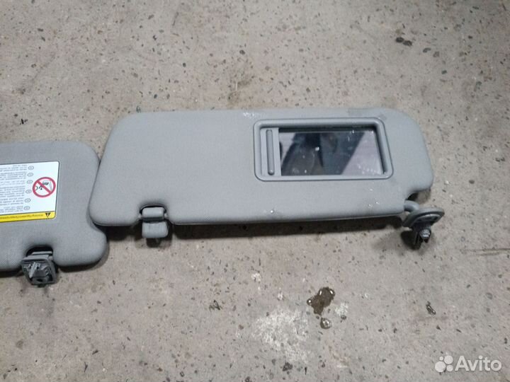 Козырёк солнцезащитный LR hyundai solaris 1