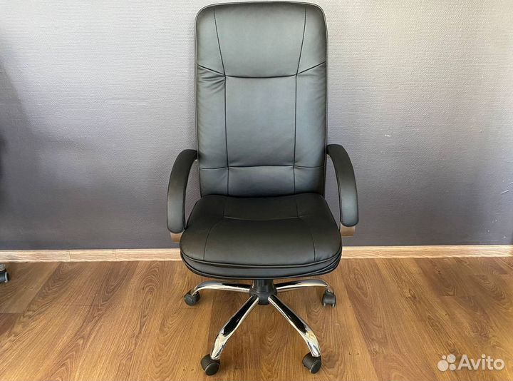 Компьютерное кресло. Доставка