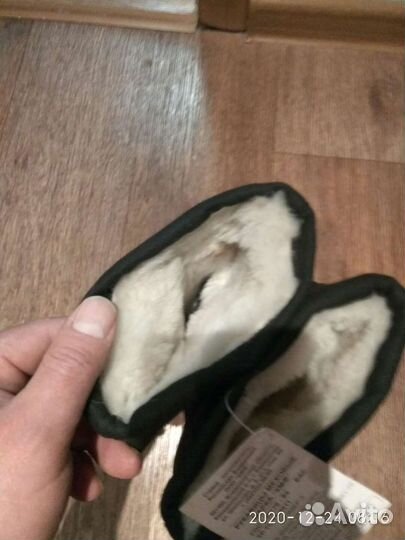 Печатки и рукавицы