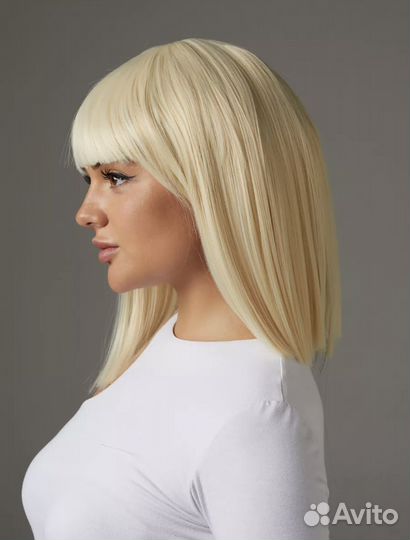 Парик каре с челкой